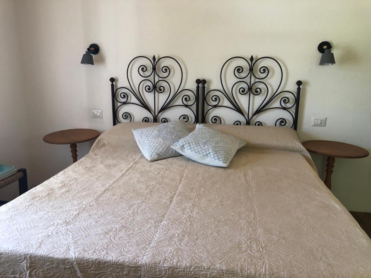 Agriturismo La Casa Delle Fate Loiri Porto San Paolo Exteriér fotografie