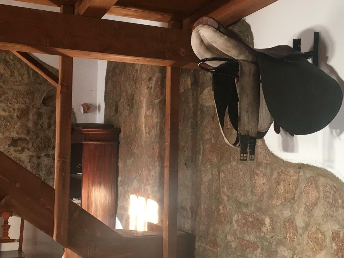 Agriturismo La Casa Delle Fate Loiri Porto San Paolo Exteriér fotografie