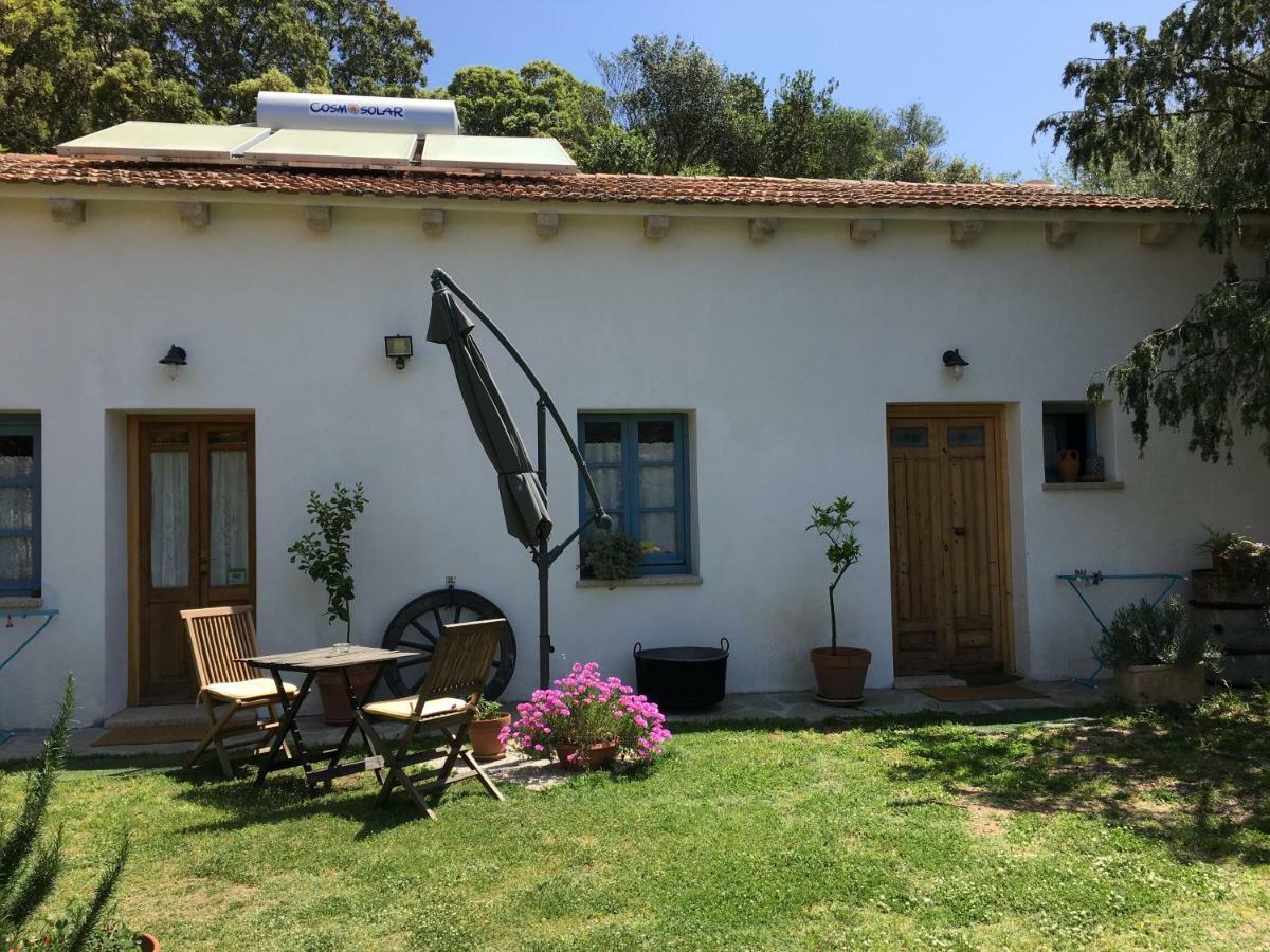 Agriturismo La Casa Delle Fate Loiri Porto San Paolo Exteriér fotografie